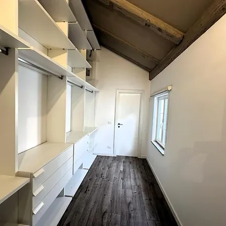 Mazzini Suits Apartment *