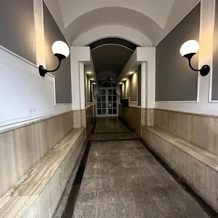 Centro Mazzini 9