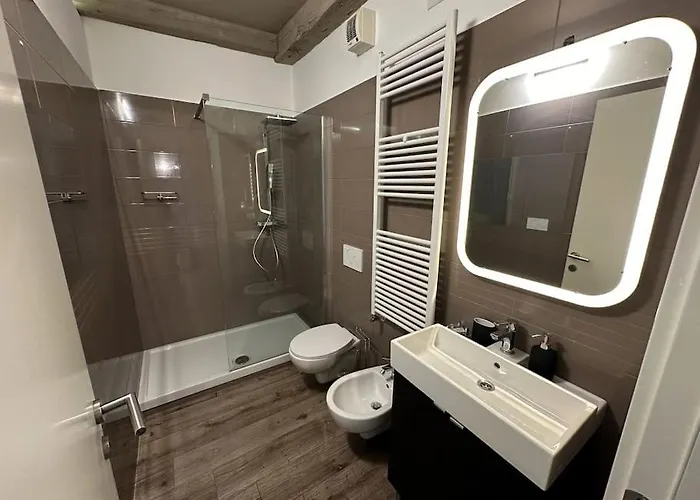 Centro Mazzini 9 Trieste